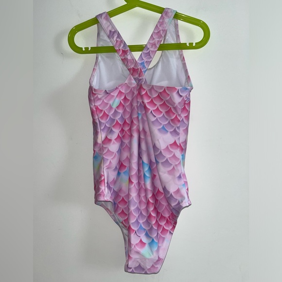 Girls Swimwear - Picture 2 of 3